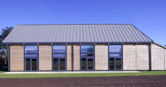 <b>FAKRO天窗被应用在英国建筑伍斯特学校屋顶上</b>