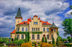 <b>FAKRO天窗被应用到Brzeźno宫殿改造项目中</b>